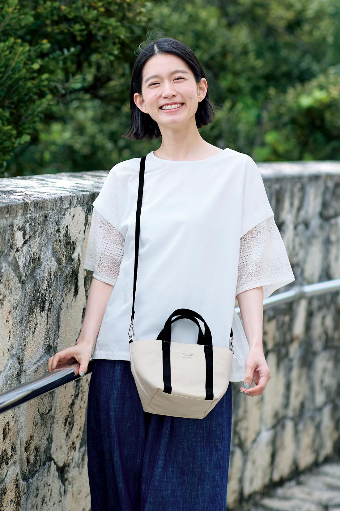 サニークラウズ レース袖の白魔女トップス〈レディース〉｜Sunny