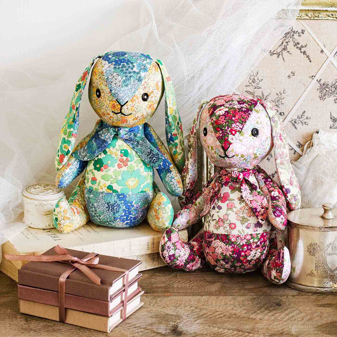 ハッピートイズ パッチワーク チャーミングなたれ耳うさちゃん