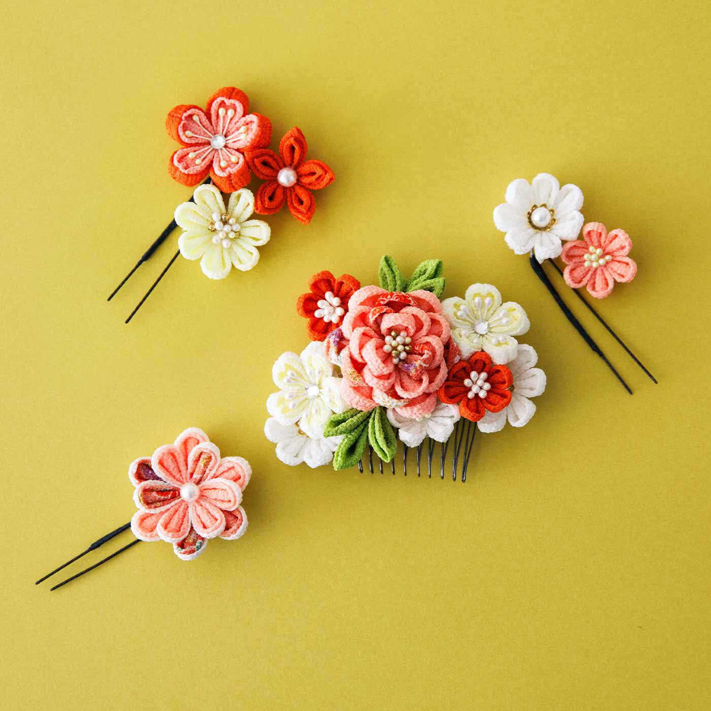 晴れの日に華を添える つまみ細工の髪飾りの会〈曙色〉｜Couturier