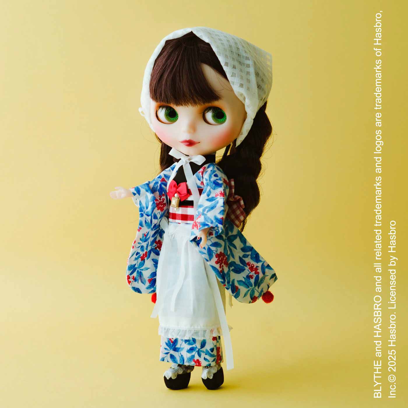 昭和モダンなムードをまとって chimachocoさんのドール用着物と