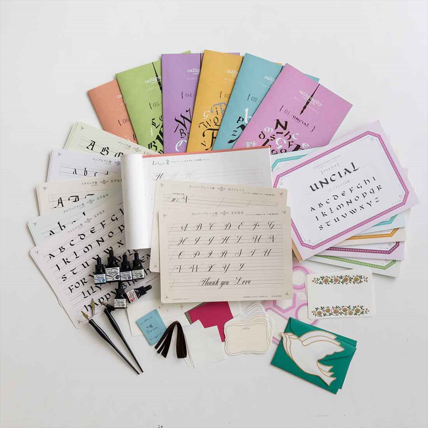 一度書いてみたかった！ 文字に魅せられる生活 カリグラフィーレッスン