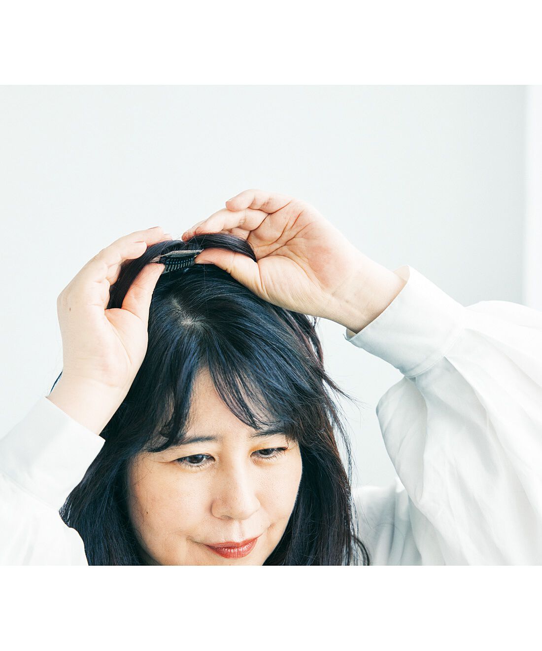 手軽に装着 人毛MIX ボリュームアップ部分ウィッグ〈ダークブラウン