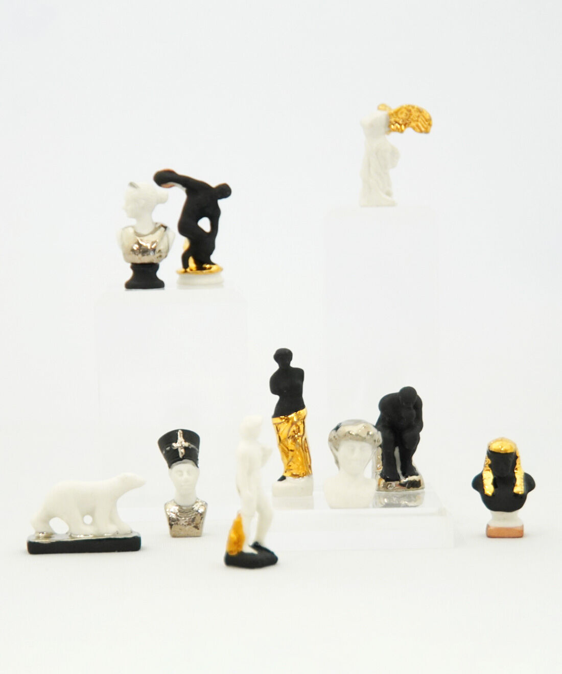 フランスのフェーブ専門店から届いた磁器のミニチュアオブジェ