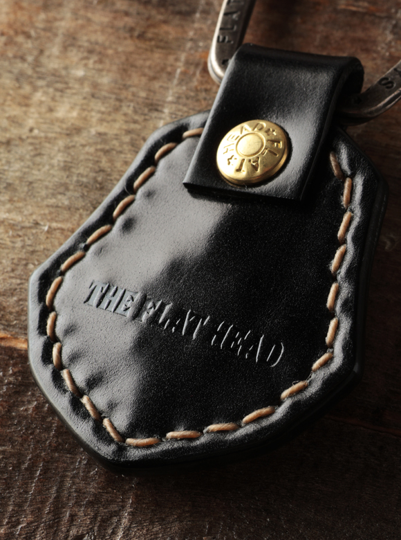 直営店・ウェブショップ限定 コードバン スタッズキーホルダー FN-K5D2