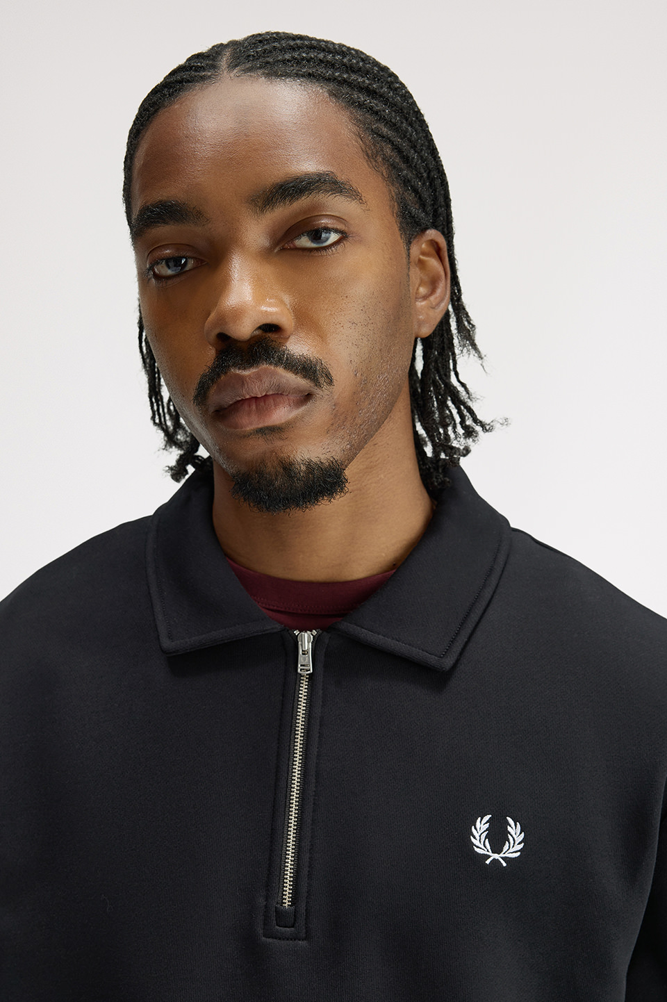 Half Zip Collared Sweatshirt(S 102：BLACK): | FRED PERRY JAPAN