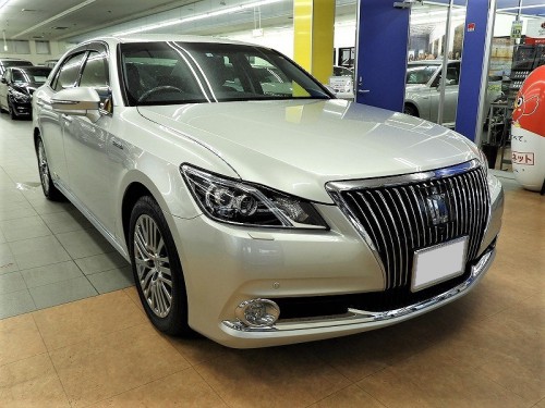 人気のプレスシャスシルバーで！ | 小牧インター店ブログ | 中古車販売