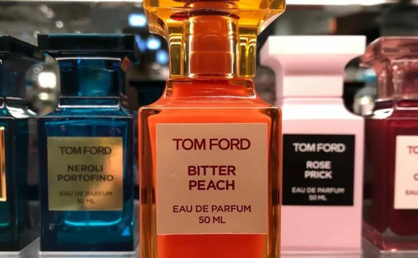 センシュアルな“桃”の香り♡今年のバレンタインはこの新作香水で