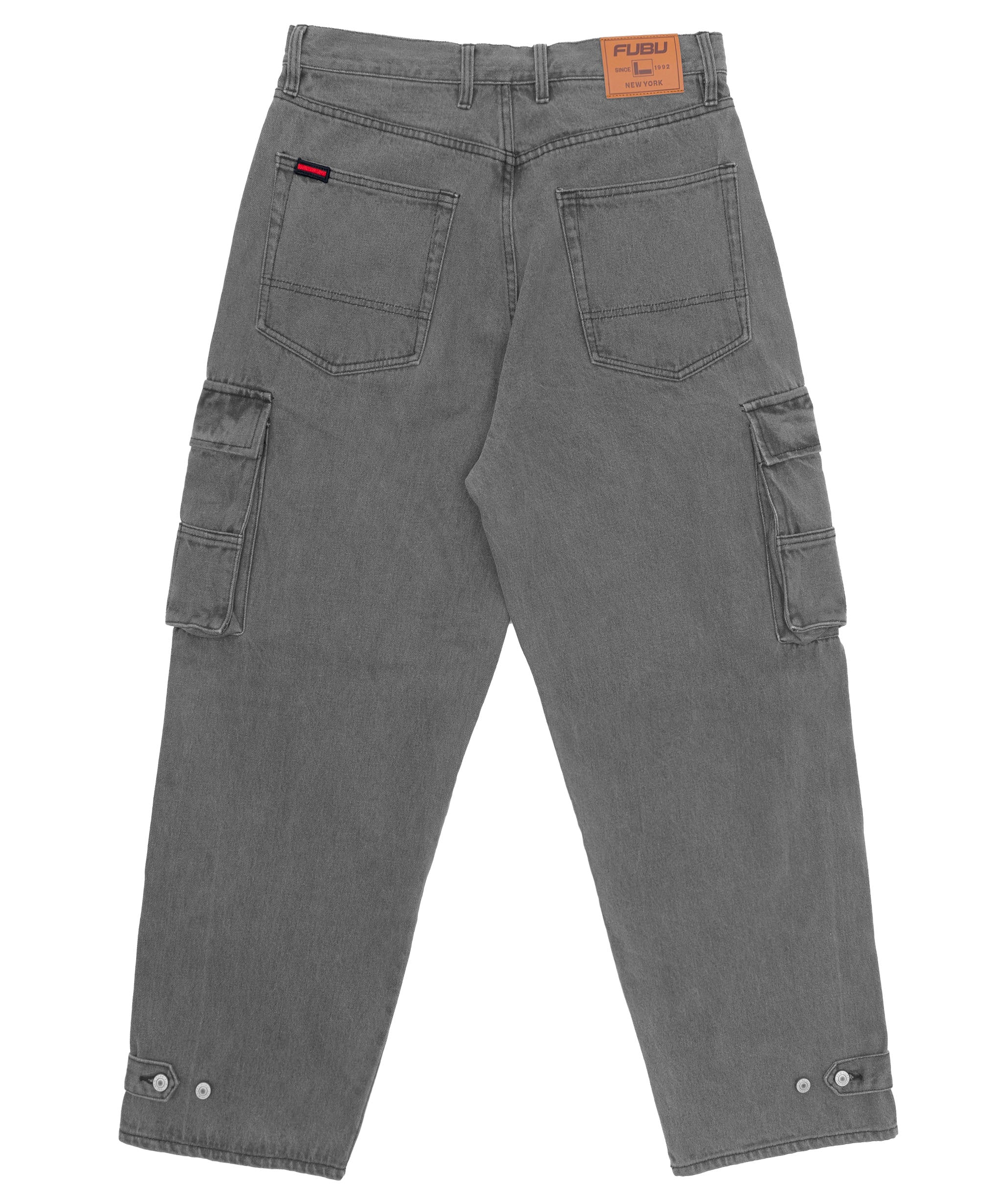 FUBU フブ ボトムス デニムカーゴパンツ ジーパン。FUBUはアメリカの