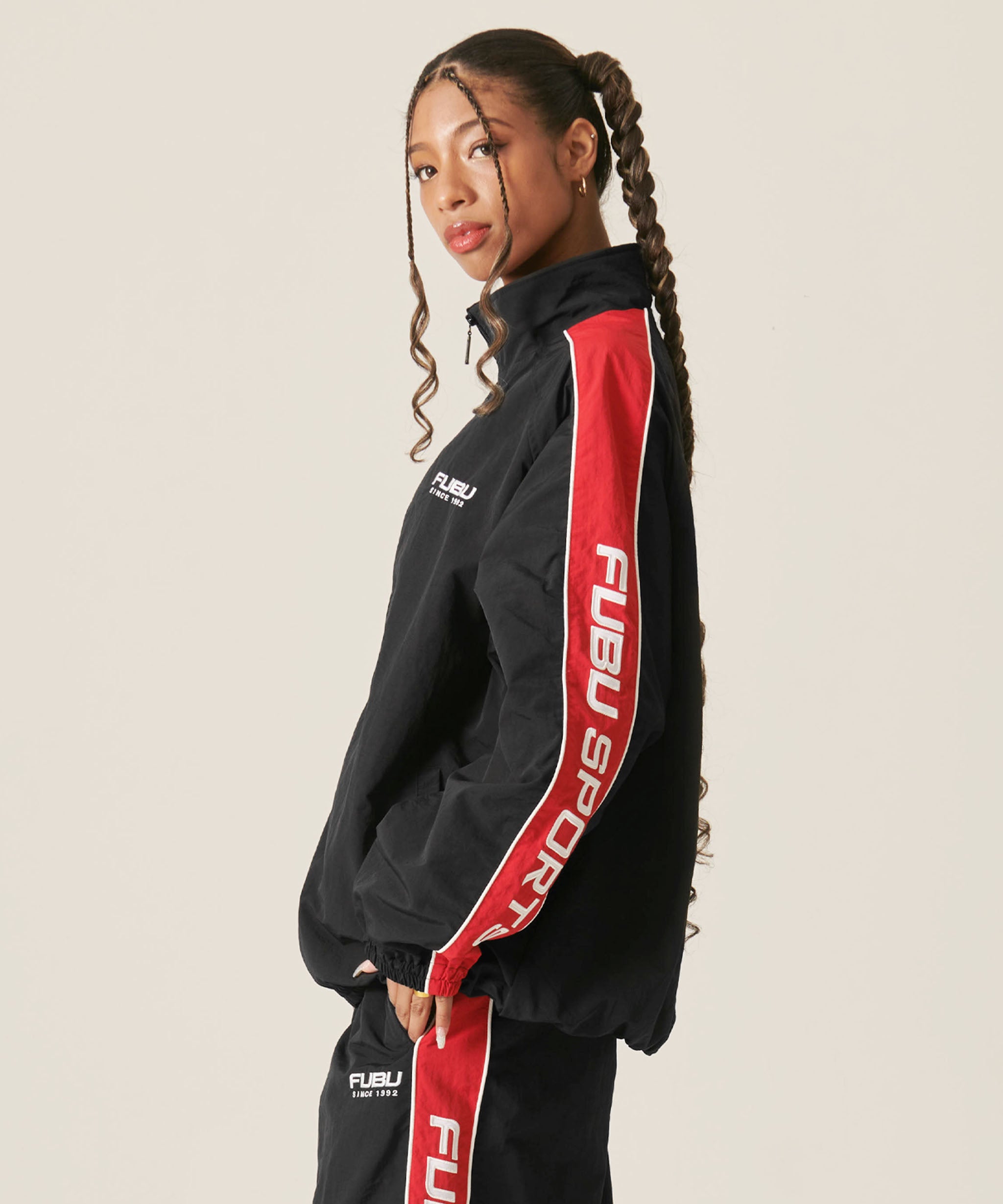 FUBU フブ ナイロンジャケット トラックジャケット 。FUBUはアメリカの