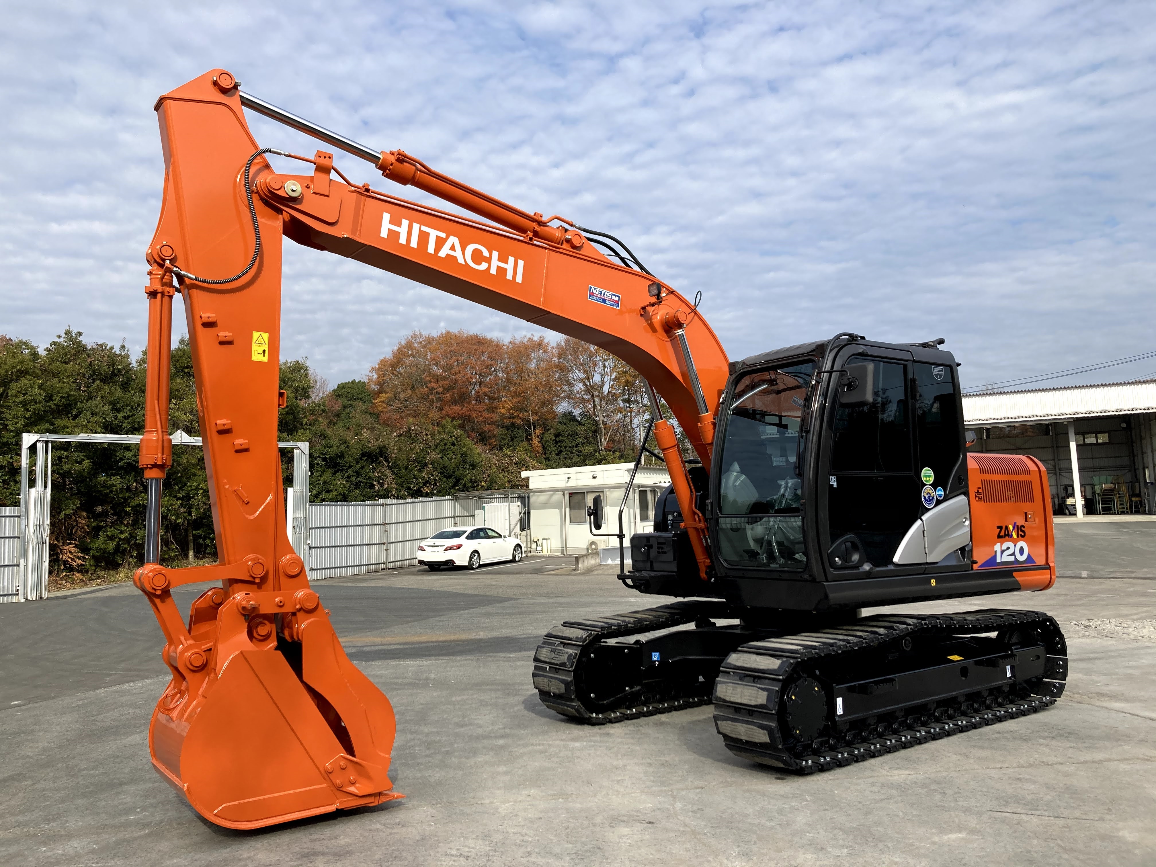 納入実績紹介 ZX120-6 日立建機・シャークバケット・新車・富士岡山