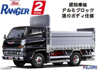 1/32 TR6 日野レンジャー2 房総車体 アルミブロック造りボディ｜FUJIMI