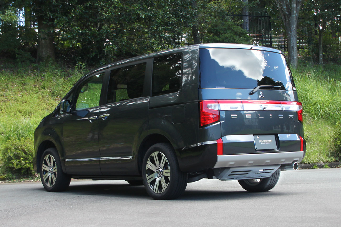 CV1W デリカ D:5 DT 4WD ターボ (DELICA)|FUJITSUBO 藤壺技研工業株式