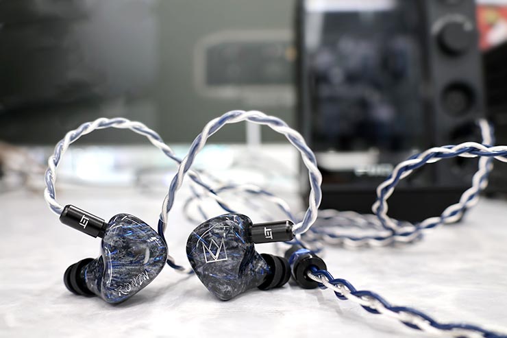 Noble Audio RONIN レビュー | 片側12ドライバー構成のナチュラル