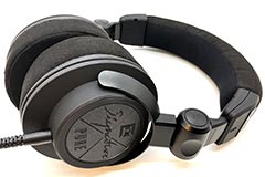 ULTRASONE Signature MASTER MkII レビュー | バランス接続対応と装着