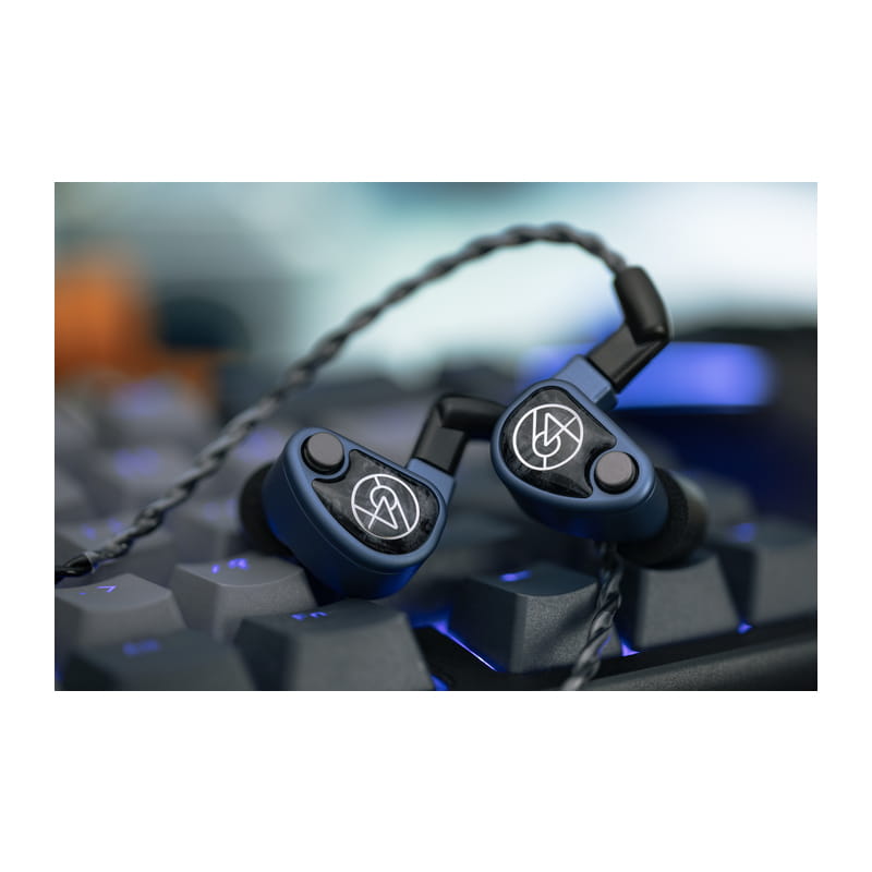 64 AUDIO U4s [64A-7051] 新品｜フジヤエービック