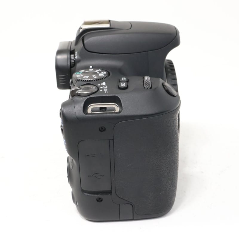 Canon EOS Kiss X9 ボディ ブラック 中古 C2120158160543｜中古通販