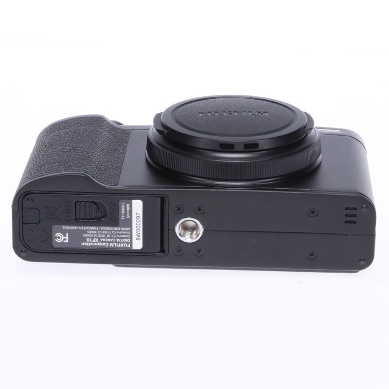 富士フイルム FUJIFILM XF10 ブラック 中古 C2120155183248｜中古通販