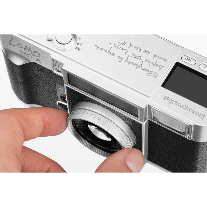 lomography Lomo MC-A 35mm Film Camera Silver 新品｜フジヤカメラ
