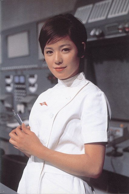 ひし美ゆり子写真集 All of Anne：plus（オール・オブ・アンヌ：プラス