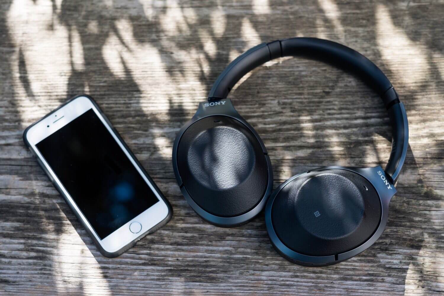 SONYヘッドフォン「WH-1000XM2」レビュー - まさに持ち運べる”書斎