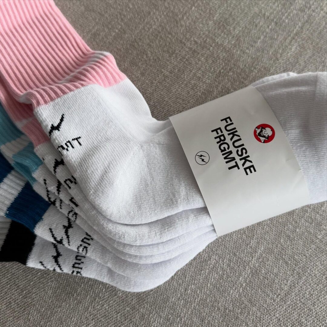 FRAGMENT × 福助 コラボソックスが2026年 6/26 から「V.A.」にて発売