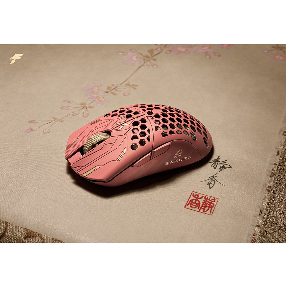 Finalmouse(ファイナルマウス) 軽量ワイヤレスゲーミングマウス ULX