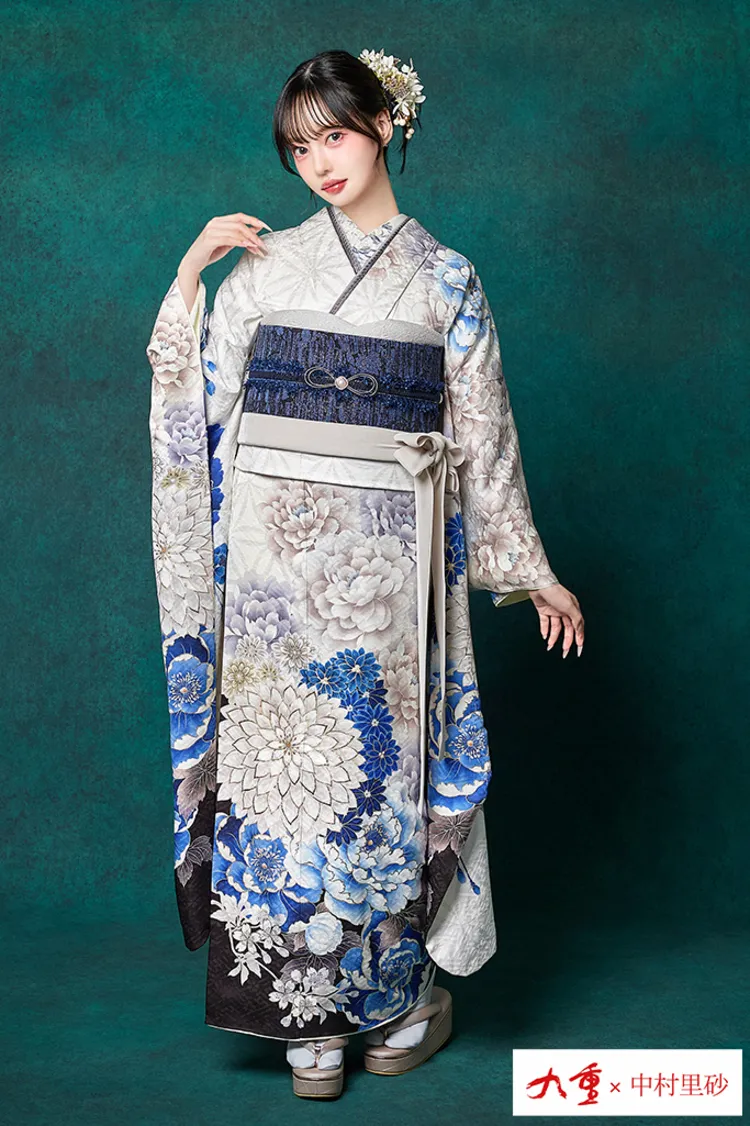 九重×中村里砂ブランド振袖ネットレンタル 白青 菊柄 大柄 きれいめ