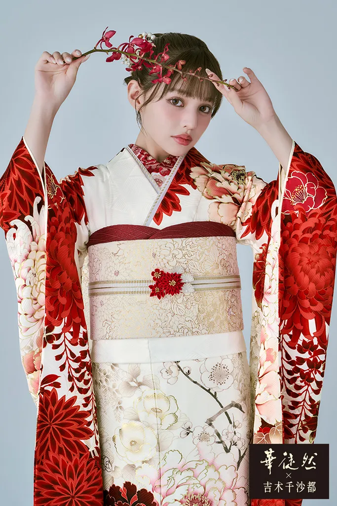 華徒然×吉木千沙都振袖ネットレンタル 白/赤 牡丹柄/菊柄 かわいい