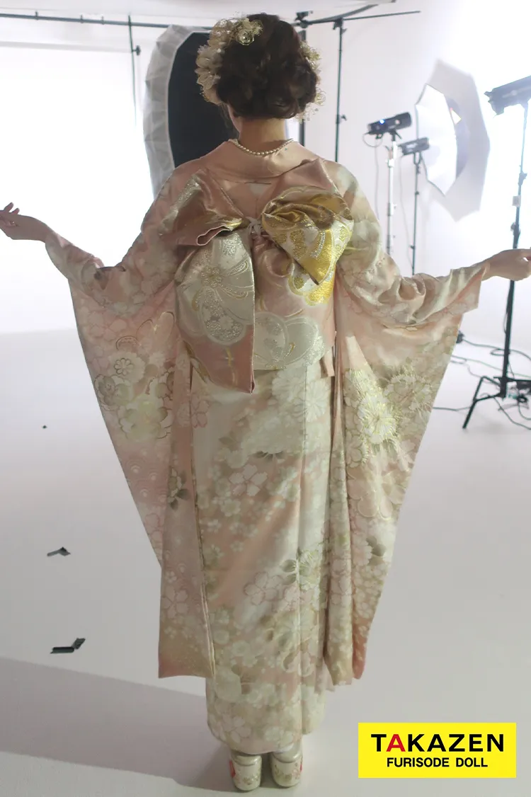 最新作高級古典 サーモンピンク 桜柄/鹿の子模様 関芳 最高級金彩刺繍