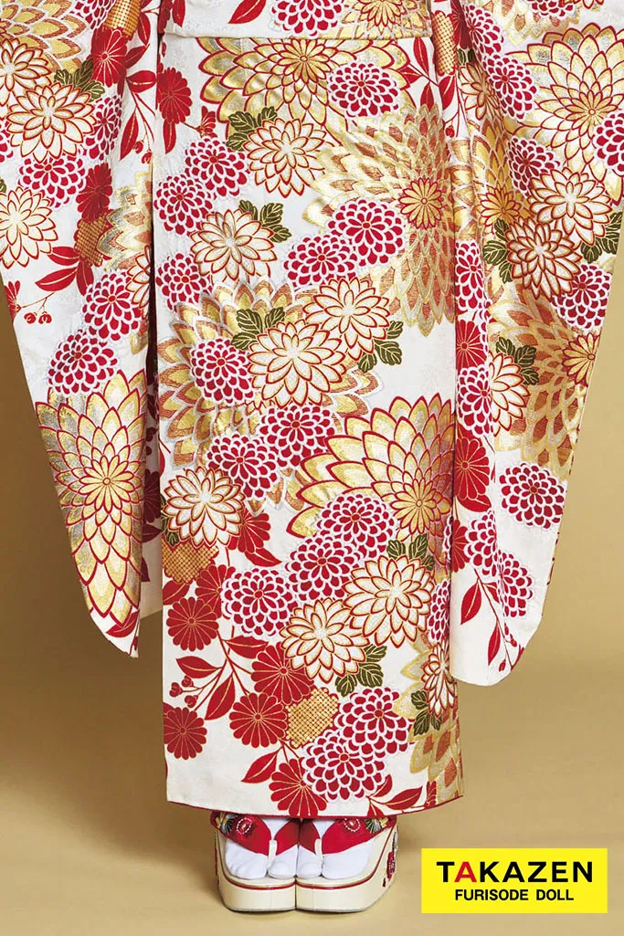 最高級古典柄振袖 滝泰/最高級金彩刺繍絞り友禅 白/金/茶 鞠柄/牡丹柄