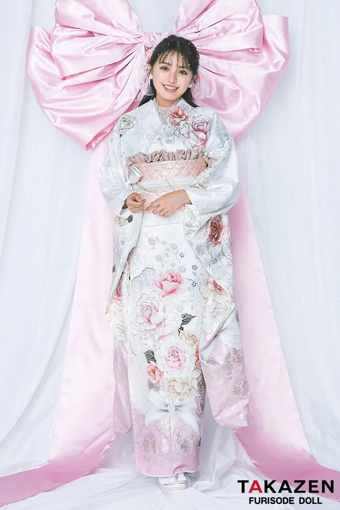 残りわずかのコスメカラー振袖のご紹介✨かわいいもの好きの2026年2027