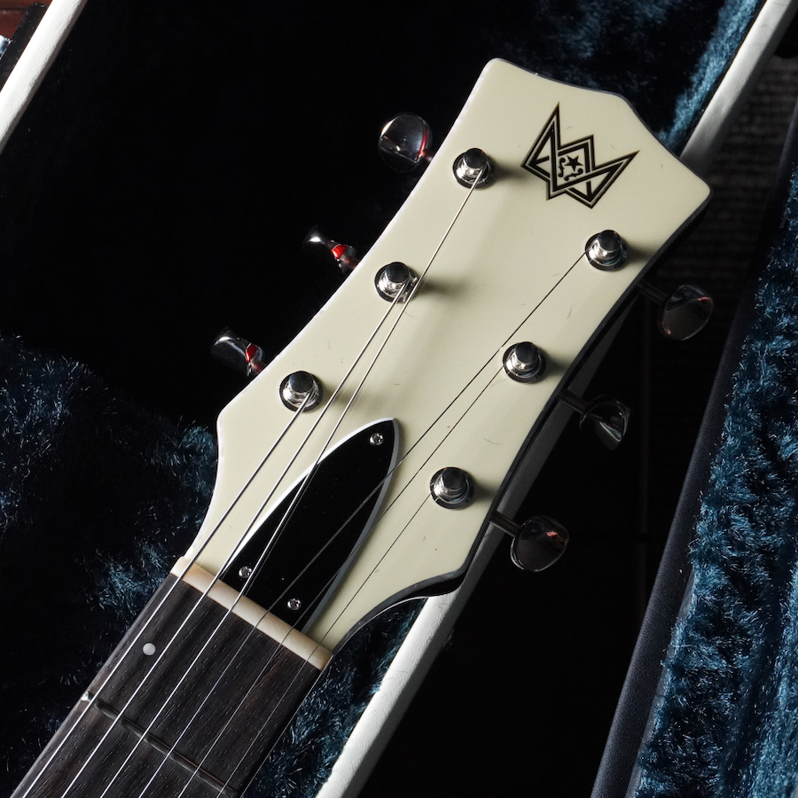 在庫情報/Blast Cult Hollow V Candy Apple Red w/Bigsby B7