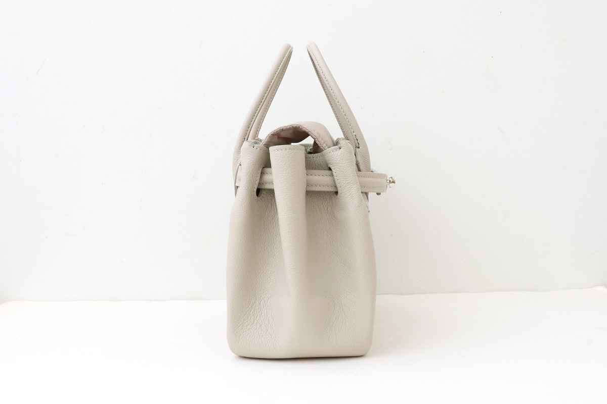 ebagos エバゴス フニュシュリンク・ベルトバッグ