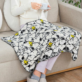 ファミリーキャラクター フリースブランケットを税込・送料込でお試し