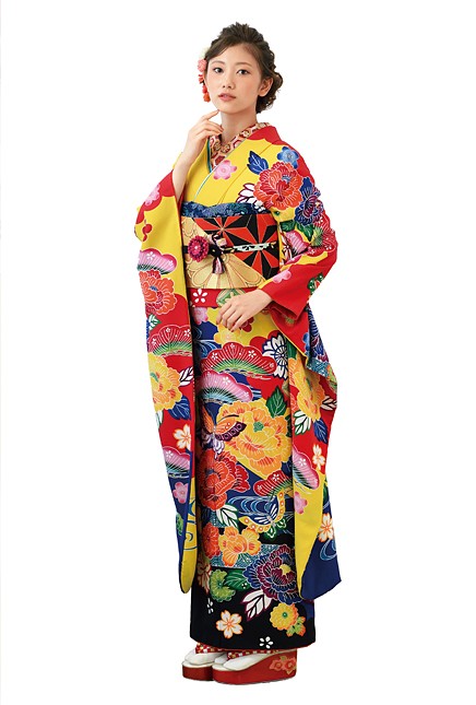 インパクトのある柄が目を引く琉球紅型の振袖【F-303】｜振袖