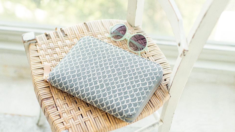 ハンドメイド ファスナー付きトートバッグ ミナペルホネン forest tile