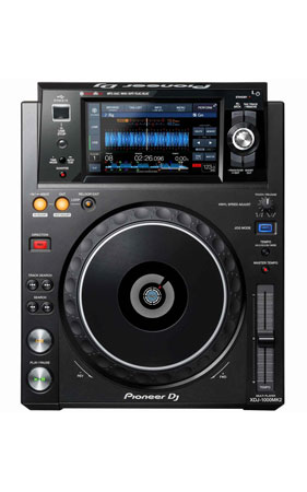 Pioneer DJM-900NXS2 Mixer, (2) XDJ-1000MK2 Multi players & Cases