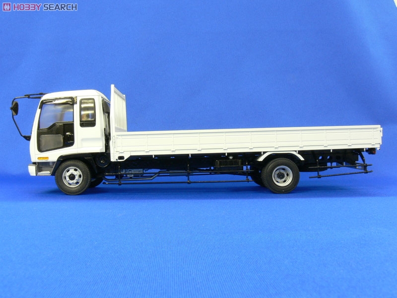 いすゞ フォワード 平ボデー (320前期型) (プラモデル) - ホビーサーチ