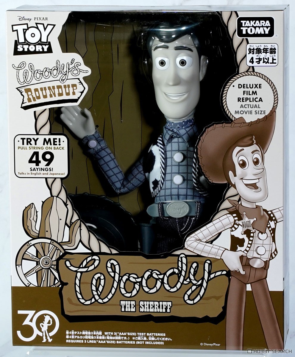トイ・ストーリー 30周年 リアルサイズトーキングフィギュア ウッディ