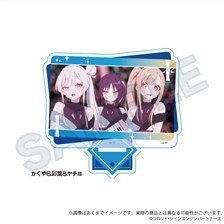 進撃の巨人 描き下ろしイラスト リラックスver. リヴァイ クッション