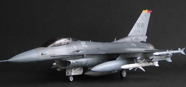ハセガワ 1/48「F-16CJ ファイティングファルコン 三沢ジャパン
