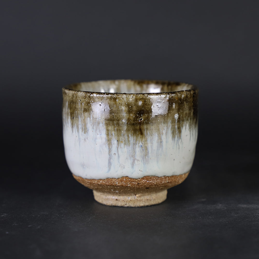 十四代中里太郎右衛門 作 斑唐津皮鯨ぐい呑– ギャラリー一番館