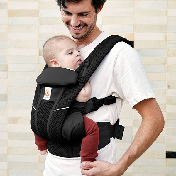 エルゴベビー）オムニブリーズ（ブラック）（0ヶ月～48ヶ月頃まで