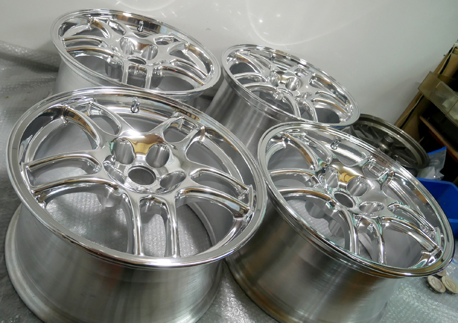 日産R33－GTR純正鍛造（FORGED）17インチ/バレル3次元研磨フル