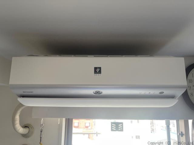 シャープAY-L40X2（2020）お掃除機能付きエアコンクリーニングの分解