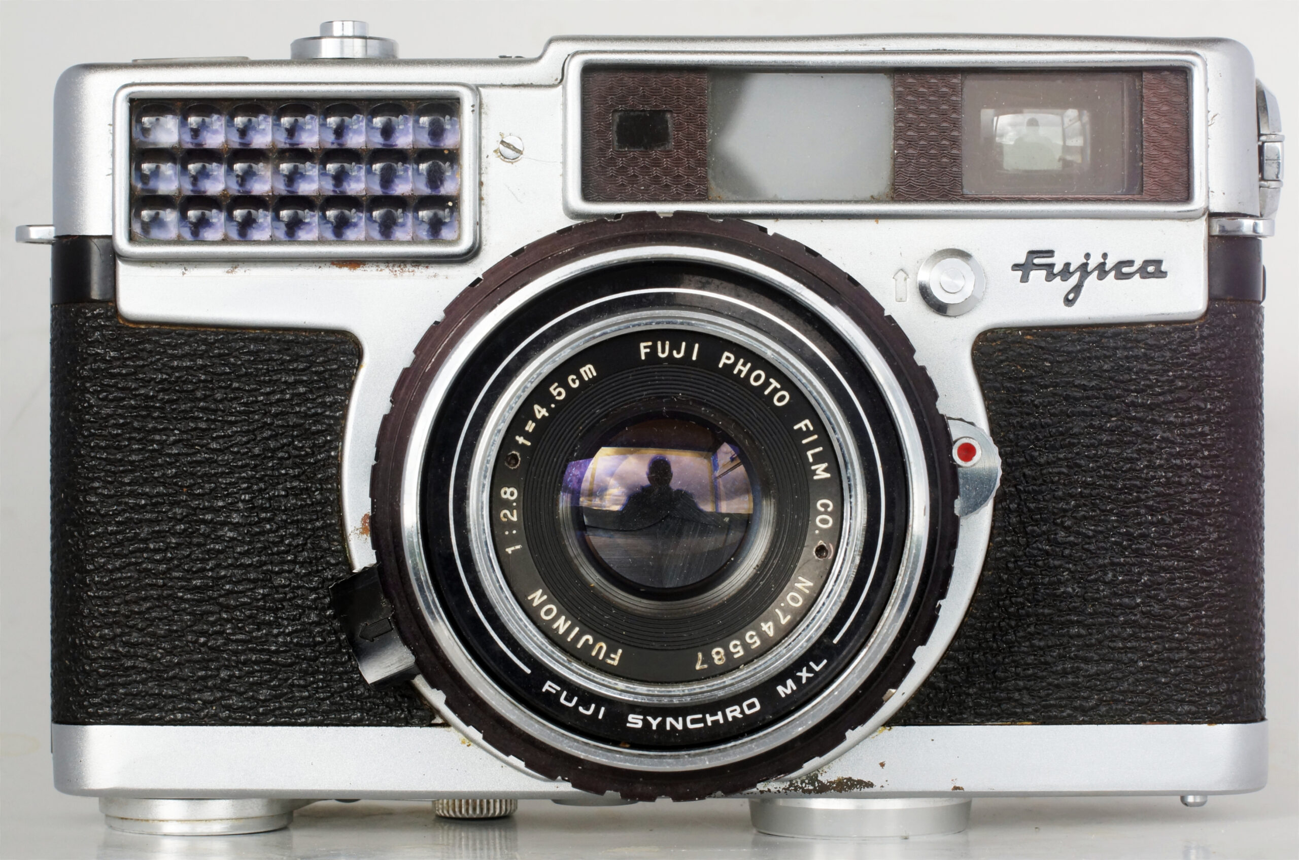 Fujica 35-SE - A review of an interesting if tatty camera - 35mmc