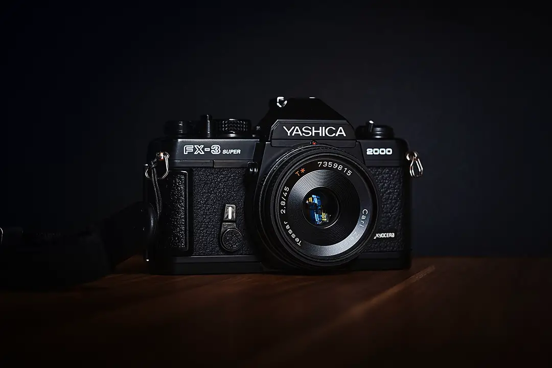 5 Frames with a Yashica FX-3 Super 2000 (and an 8 year old) - By