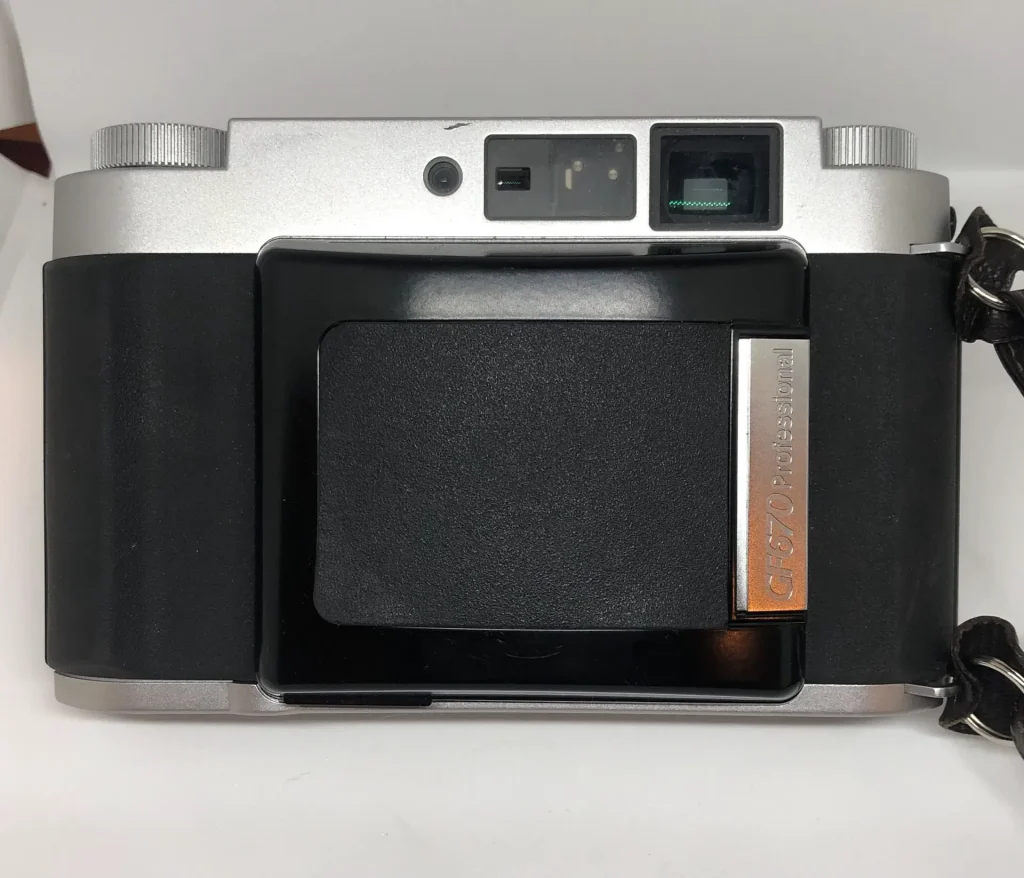 Fujifilm GF670 Review - My Medium Format RF of Choice - 35mmc