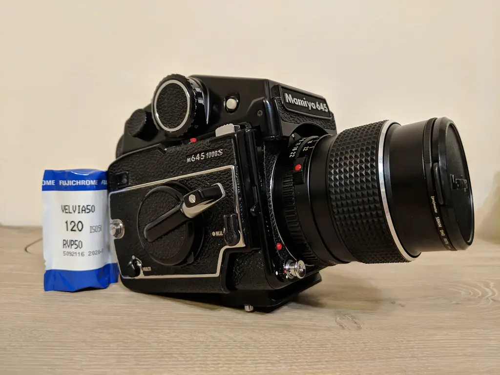 5 Frames with the Mamiya M645 1000s and Mamiya-Sekor C 55mm f/2.8