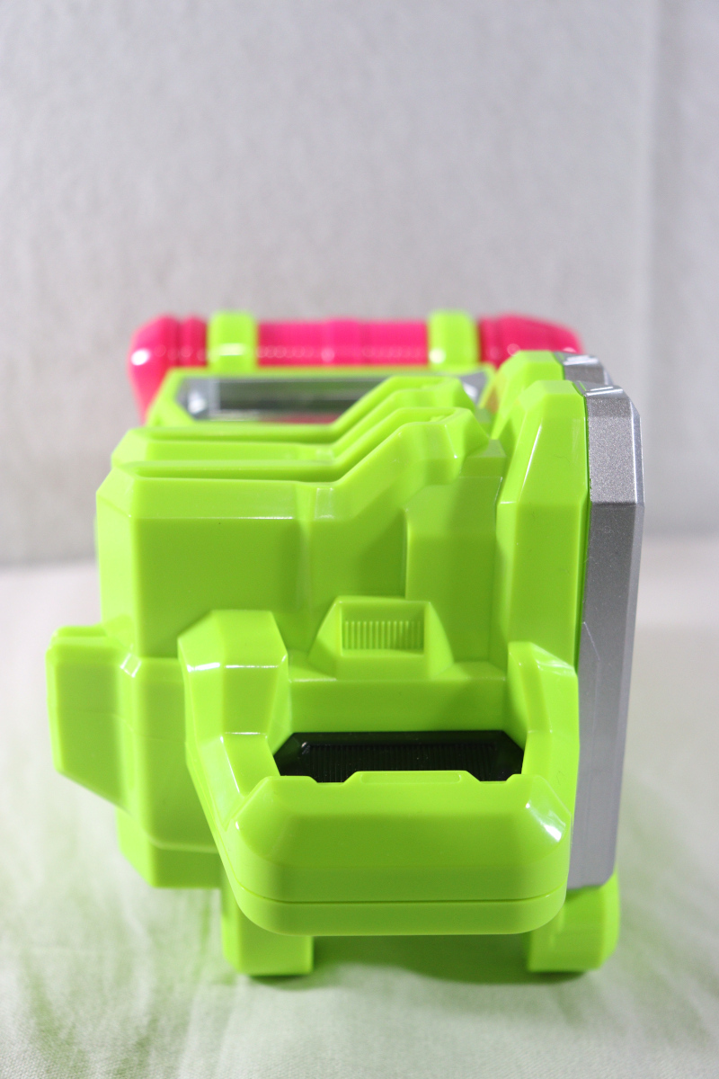 Kamen Rider Ex-Aid / DX Gamer Driver & Kimewaza Slot Holder with
